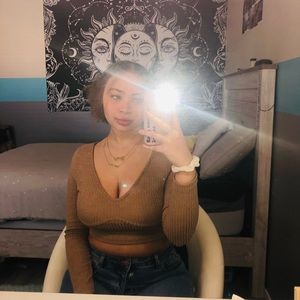 Meet your Posher, Hailey